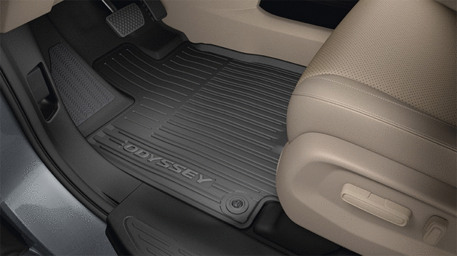8P17THR101 - Interior: All Season Floor Mats for Honda Image
