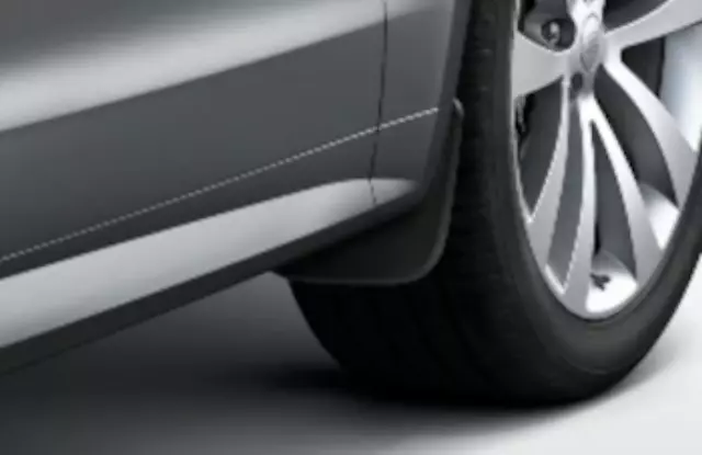 VPLXP0528 - Exterior: Mudflaps - Sv-Dynamic - Front - Black for Land Rover: Range Rover Sport Image