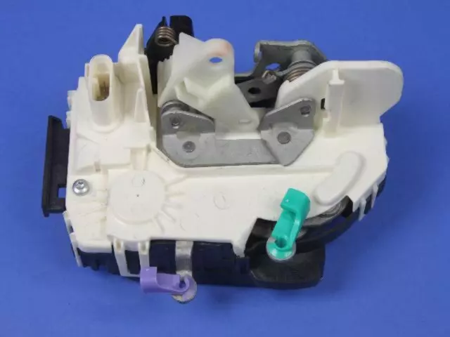 Latch - Mopar (04589586AG)