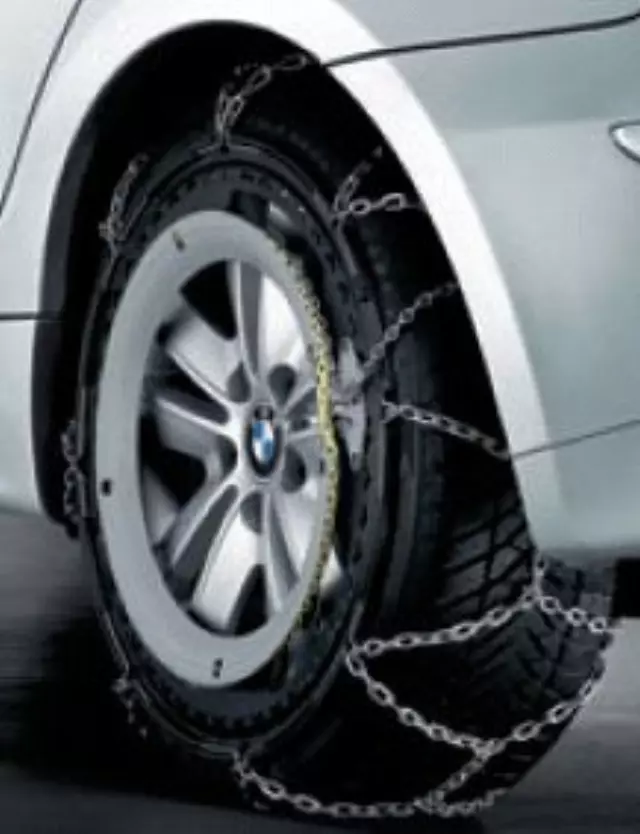 85519409770 - Wheels: Snow Chains - 195 55 R16 for BMW: 128i, 135i, 135is Image