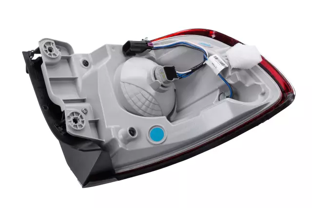 Passenger Side Tail Lamp Assembly - GM (25954942)