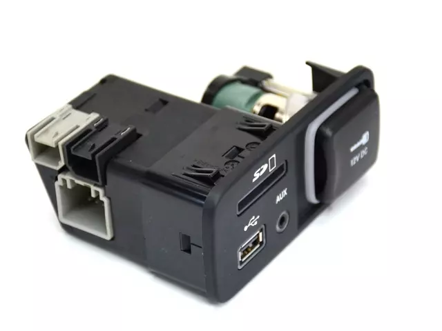 Hub Reflector - Mopar (68146071AC)