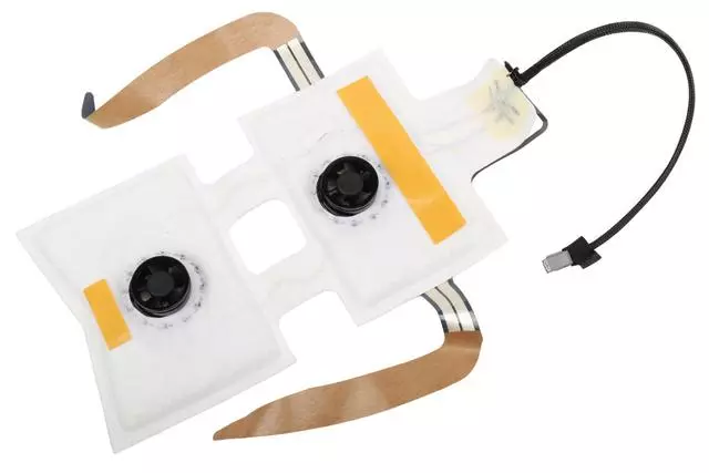 23238141 - Body: Mat for Cadillac: XTS Image