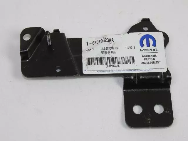 Air Bag Sensor Bracket, Left - Mopar (68019023AA)