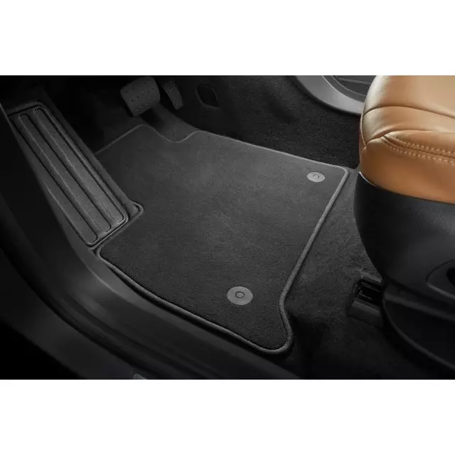 Carpeted Floor Mats - GM (85136048)