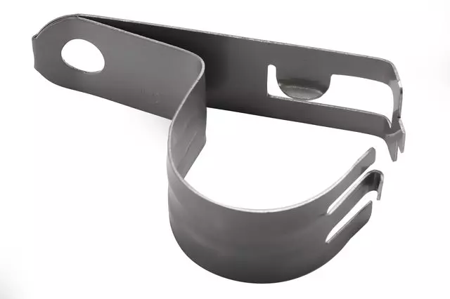 15355381 - : Battery Positive Cable Sleeve Clamp for GM Image