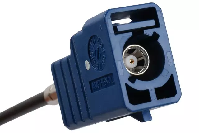 42525169 - : Rearview Driver Information Camera Rear Closure Coaxial Cable Extension Cable for GM Image