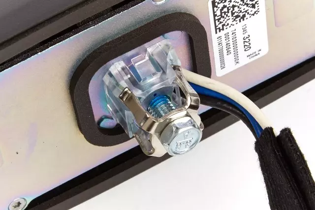 13453220 - Electrical: Antenna for Chevrolet: Cruze, Cruze Limited Image