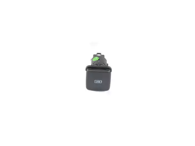 Media Hub Usb Port - Mopar (6MJ03DX9AA)