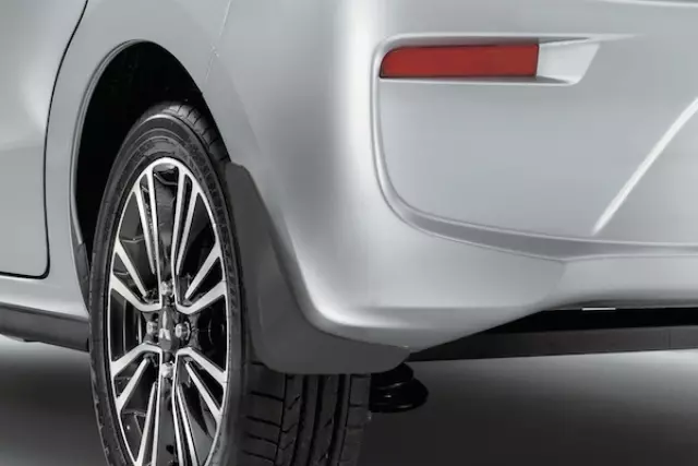 Splash Guards, Front - Mitsubishi (MZ330557)