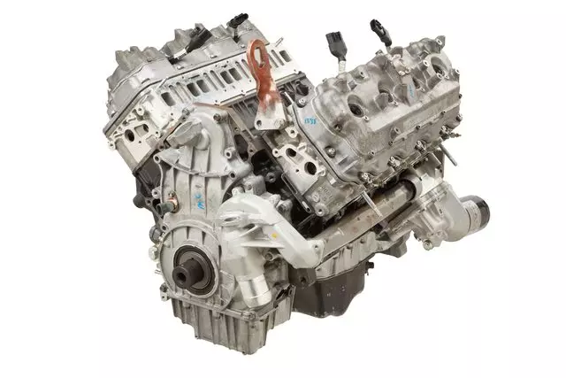 97779451 - : Engine for Chevrolet: Silverado 2500 HD, Silverado 3500 | GMC: Sierra 2500 HD, Sierra 3500 Image