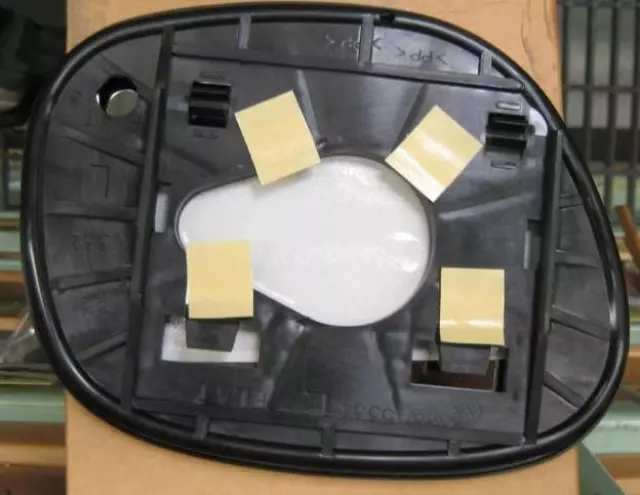 Mirror Glass - Toyota (87961-42180)