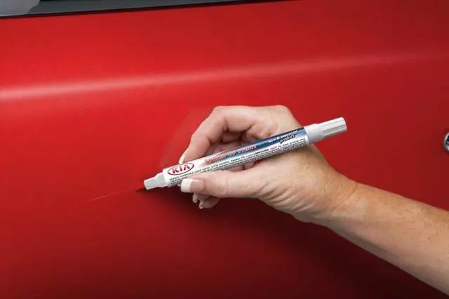 UA006TU5014P6A - Exterior: Touch-Up Paint Pen - Ruby Red for Kia: Optima Image