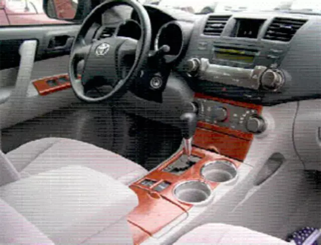 PTS0248080 - Interior: 2008-2010 Toyota Highlander - Applique, Dash, Molded for Toyota: Highlander Image