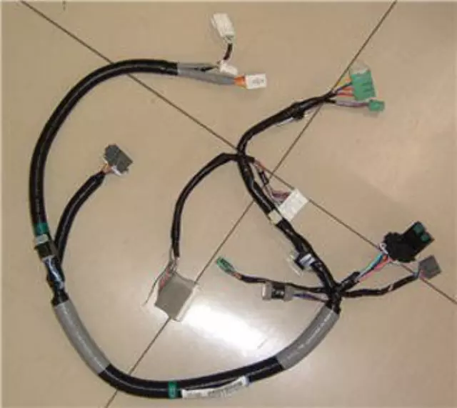 8L91SZA100A - Towing: Trailer Hitch Wiring Harness for Honda: Pilot Image