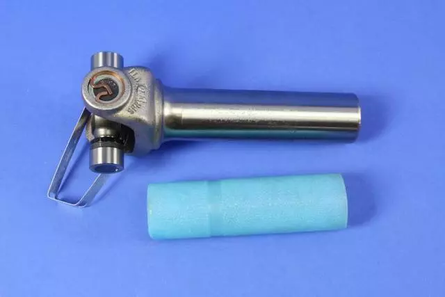 5114568AB - Universals &amp; Rear Axle: Slip Yoke for Dodge: B150, B1500, B250, B2500, B350, B3500, Dakota, Ram 1500, Ram 1500 Van, Ram 2500, Ram 2500 Van, Ram 3500, Ram 3500 Van Image