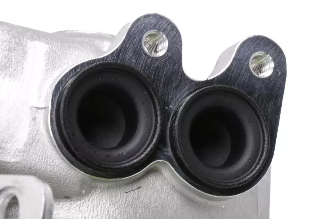 Engine Oil Tank - GM (12680704)