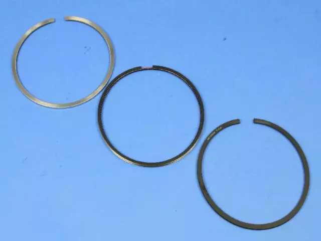 Piston Ring Kit - Mopar (68005323AA)