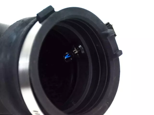 Air Cleaner To T/body Hose - Mopar (53013907AB)