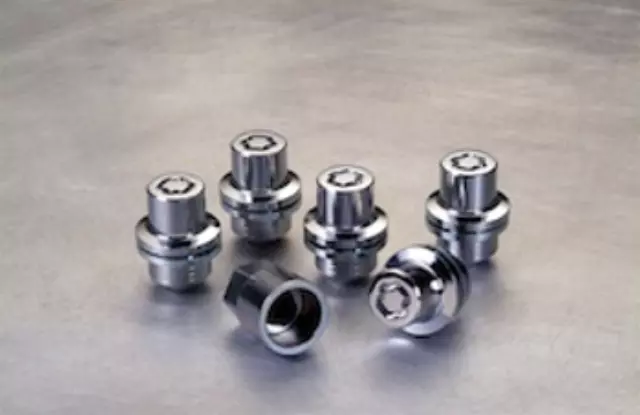C2S17485 - : Locking Wheel Nuts - Chrome for Jaguar Image
