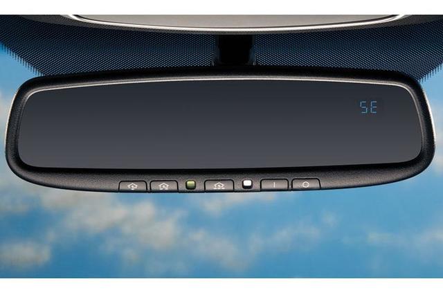 1W062ADU02 - Interior: Auto Dimming Mirror with Homelink &amp; Compass for Kia: Rio Image