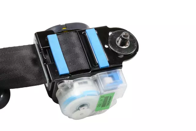 Black Rear Driver Side Seat Belt - GM (96870514)