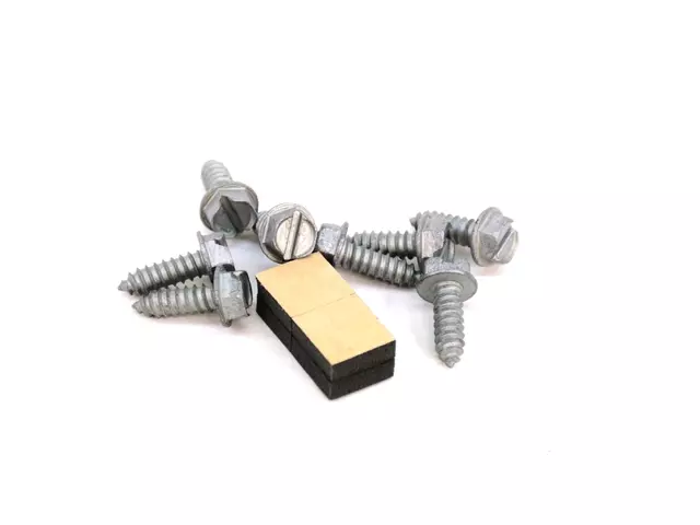 License Plate Kit - Mopar (55113383AA)