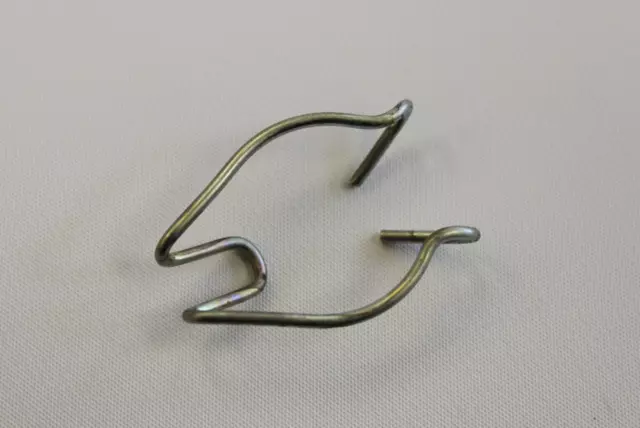 Emission Clip - Mopar (4591251AB)