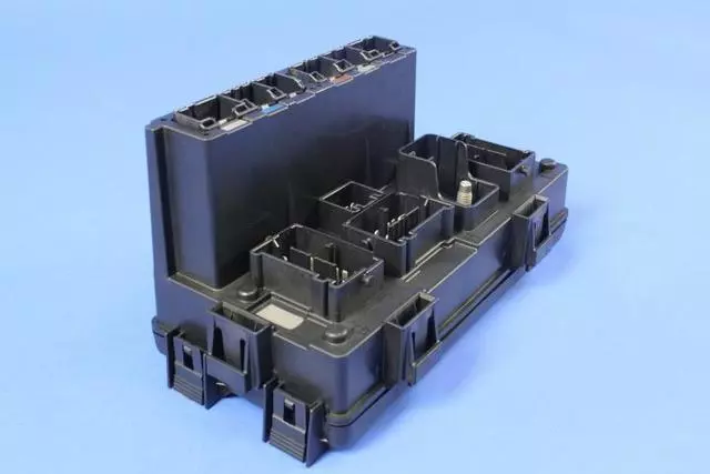 Totally Integrated Power Module - Mopar (4692333AC)