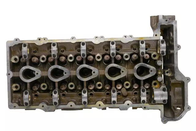 19206641 - Engine: Cylinder Head for Chevrolet: Colorado | GMC: Canyon | Hummer: H3 Image