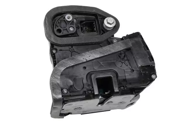 Front Driver Side Door Latch - GM (13510504)