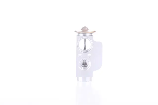 999319 - : Nissens A/C Expansion Valve for NISSENS Image