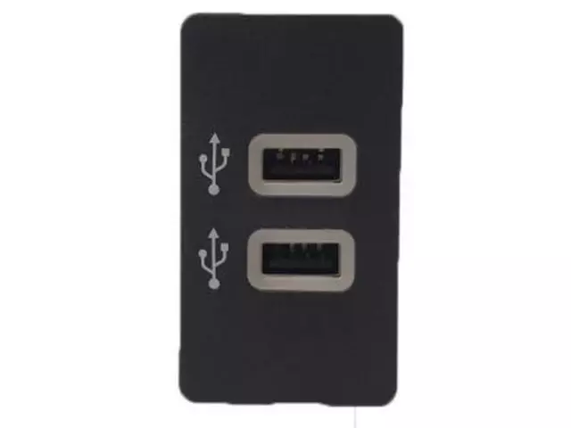 Ford USB Media Hub SYNC 3 Apple CarPlay HC3Z-19A387-F – Fits 2017–2022 F-150, Super Duty - Ford (HC3Z-19A387-F)