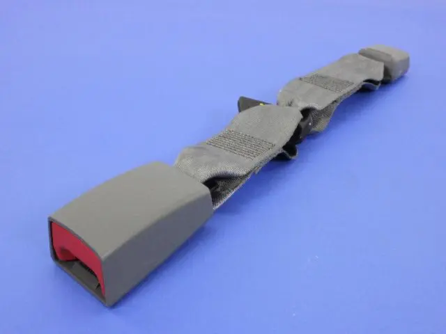 Rear Inner Seat Belt, Right - Mopar (ZV931DAAB)