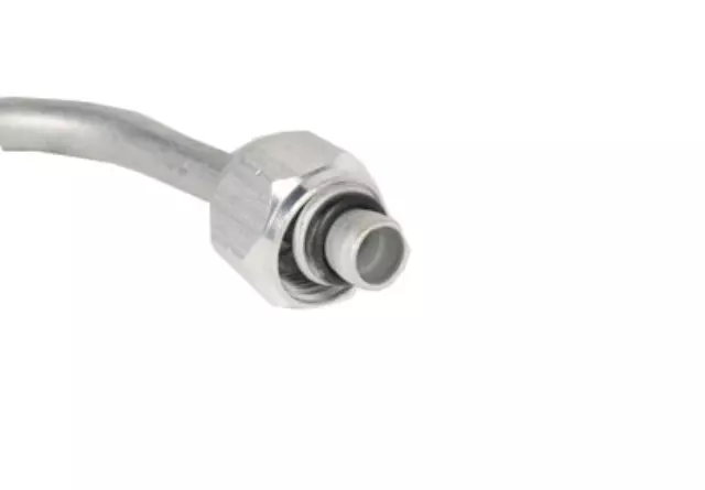 1533104 - HVAC: ACDelcoâ„¢ AC Tube for Chevrolet: Suburban C1500, Suburban C2500, Suburban K1500, Suburban K2500 | GMC: Suburban C1500, Suburban C2500, Suburban K1500, Suburban K2500 Image