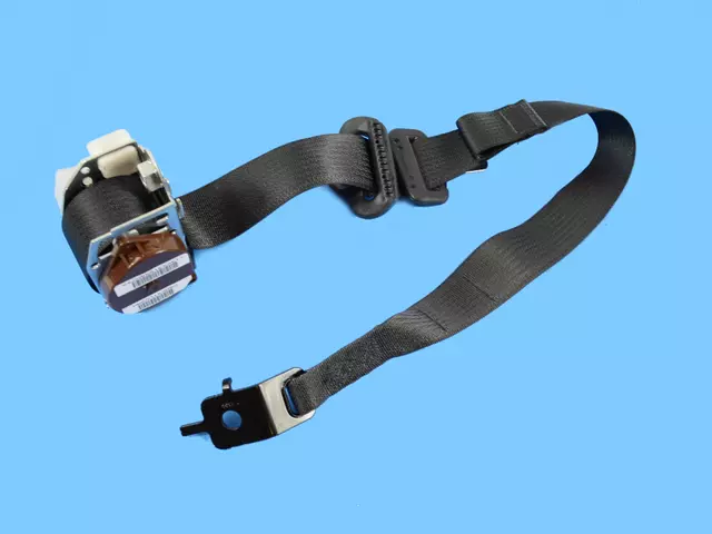 Rear Outer Seat Belt, Left - Mopar (5ME41LC5AA)