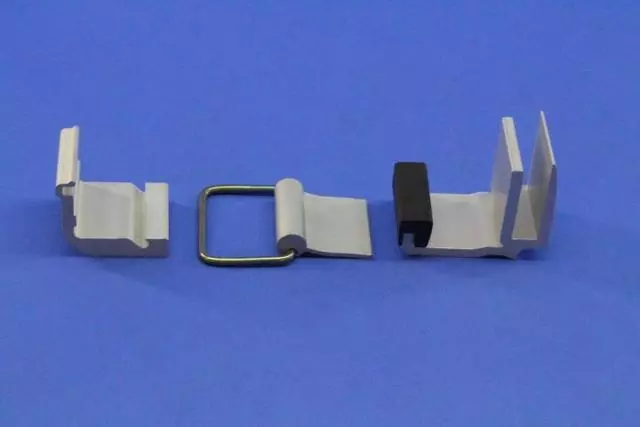 Tonneau Clamp - Mopar (68197141AA)