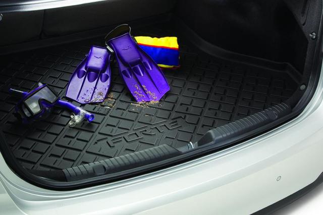 A7012ADU20 - Interior: Cargo Tray for Kia: Forte Koup Image