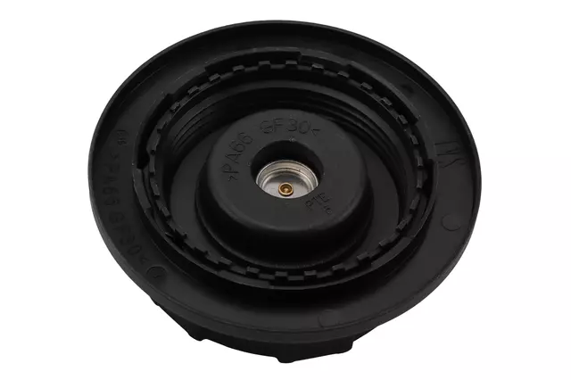 25713160 - Cooling System: Reservoir Cap for Buick: Commercial Chassis, Roadmaster, Skylark | Cadillac: Fleetwood, Seville | Chevrolet: Beretta, Caprice, Cavalier, Corsica, Corvette, Impala, Malibu | Oldsmobile: Achieva, Aurora, Cutlass, Cutlass Supreme, Intrigue | Pontiac: Grand Am, GTO, Sunfire | Saturn: SC1, SC2, SL, SL1, SL2, SW1, SW2 Image image
