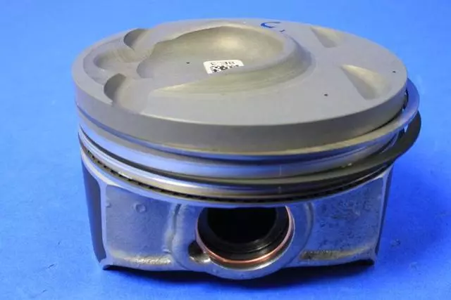 Piston And Rings - Mopar (68237509AA)