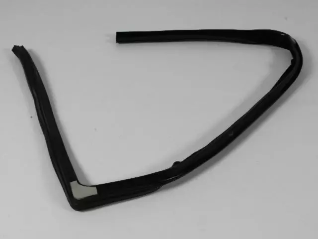 5065189AH - : Rear Door Flush Glass Weatherstrip, Left for Chrysler: 300 | Dodge: Charger, Magnum Image