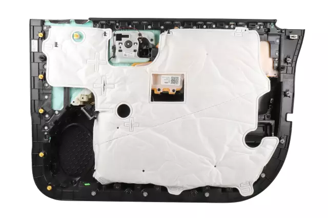 Jet Black Driver Side Door Interior Trim Panel - GM (84354264)