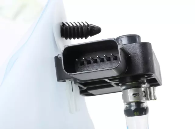 84646532 - : Passenger Discriminating Sensor for GMC: Terrain Image