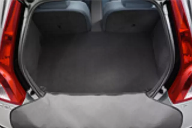 Bumper Dirt Cover - Volvo (30721974)