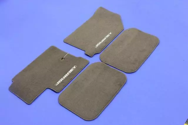 Mat Kit - Mopar (82210813AC)