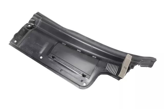 Part# 20766645 Passenger Side Air Inlet Grille Panel - GM (20766645)