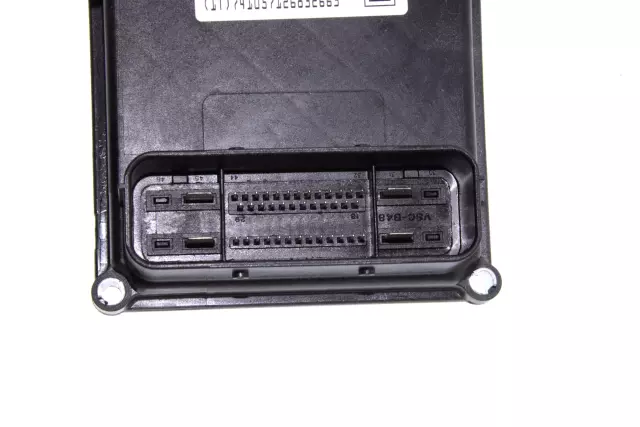 Electronic Brake and Traction Control Module - GM (25881057)
