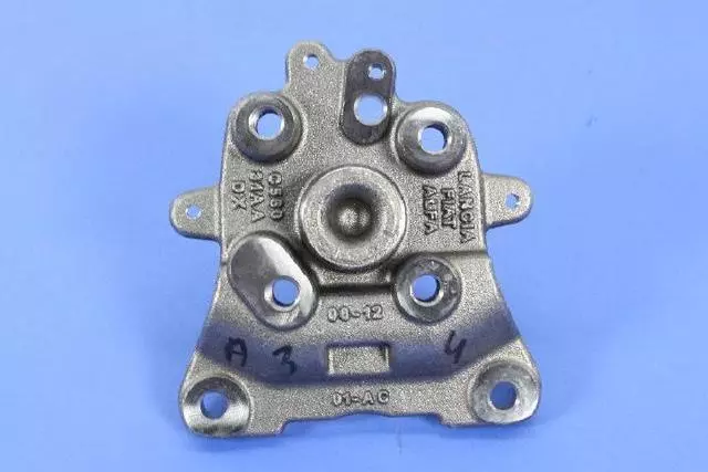 Rear Spindle, Right - Mopar (68201264AA)