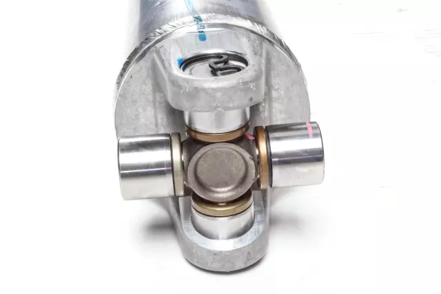 Drive Shaft Assembly - GM (84202532)