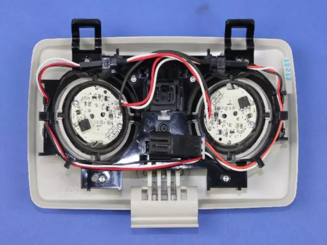 1CY131W1AD - : Reading Lamp for Chrysler: Sebring | Dodge: Avenger Image